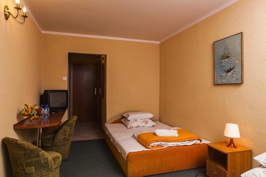 Ow Baltyk Hotel สเตกนา ห้อง รูปภาพ